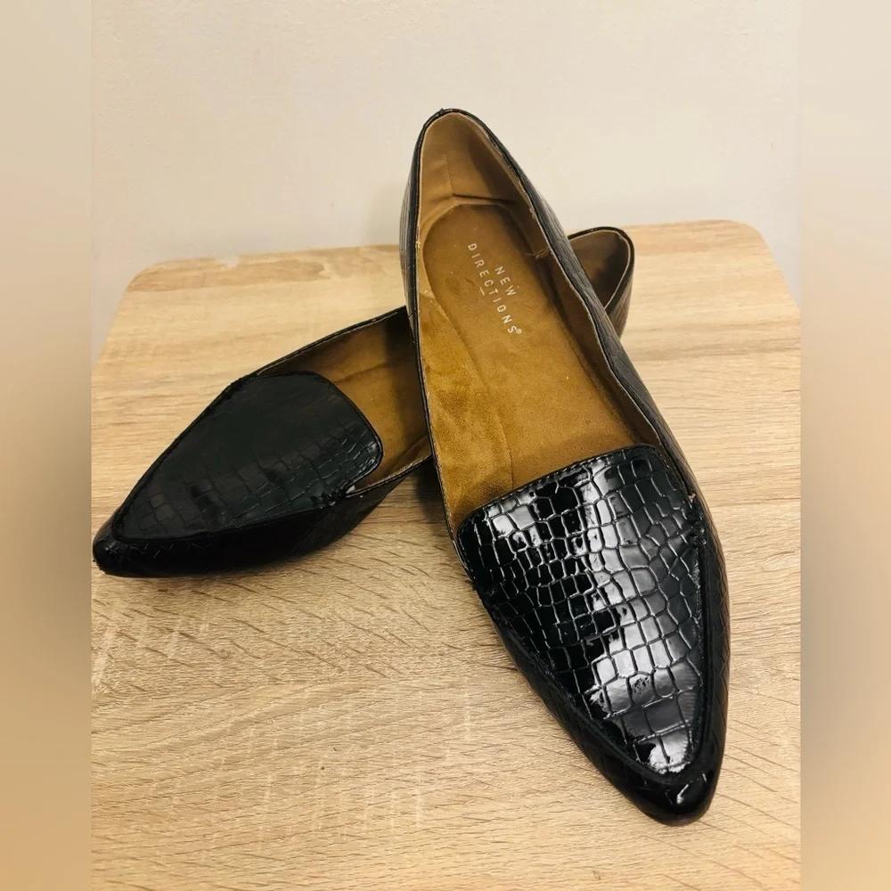 New Directions Black Embossed lightwaight Loafers Shoes